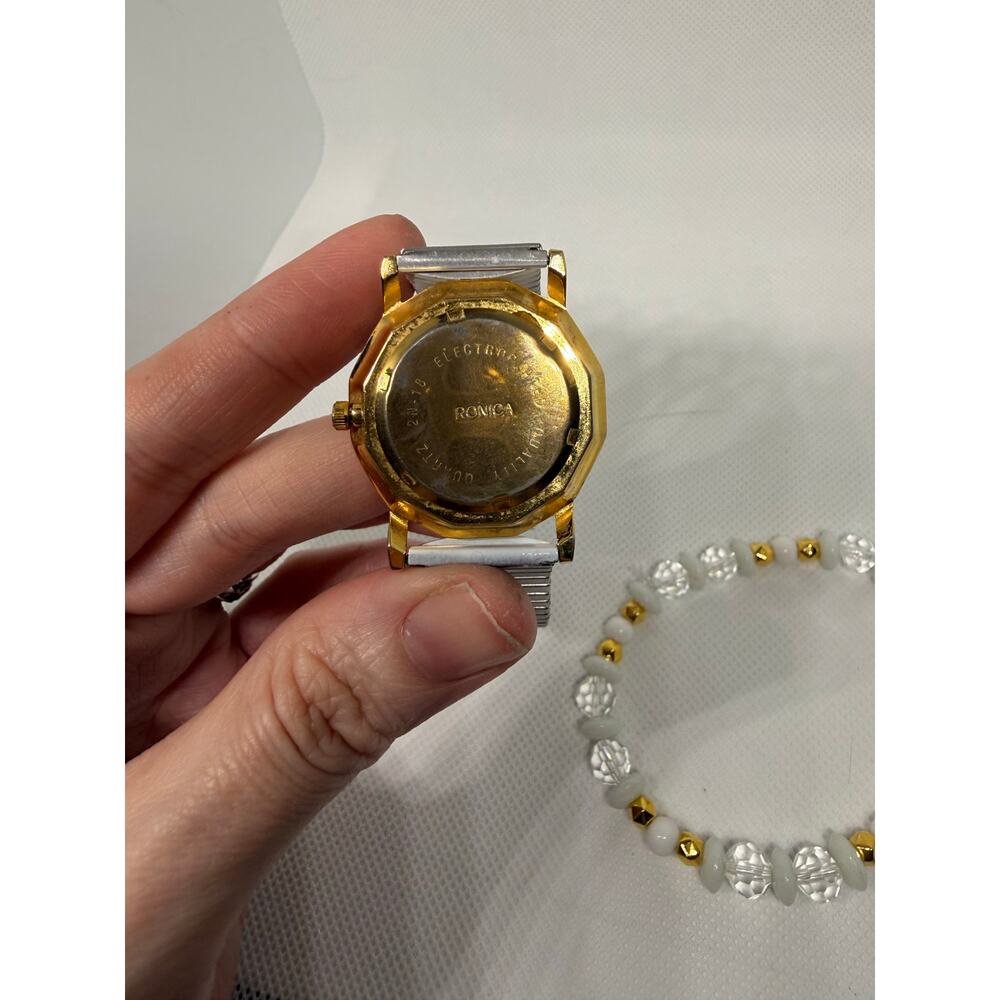 🤍✨ Elegant Watch & Bracelet Set – Soft Glam Stack ✨🤍 New Battery - Picture 7 of 10